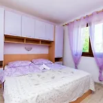 Guesthouse Lopar Apartment Lopar