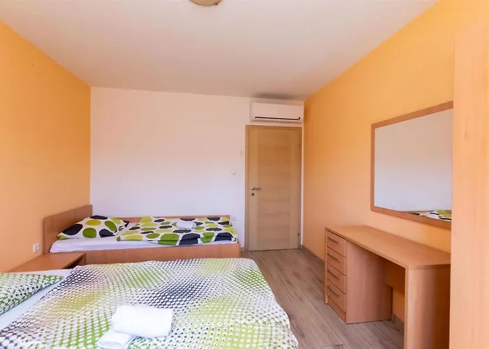 Guesthouse Lopar *
