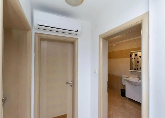 Guesthouse Lopar アパート *