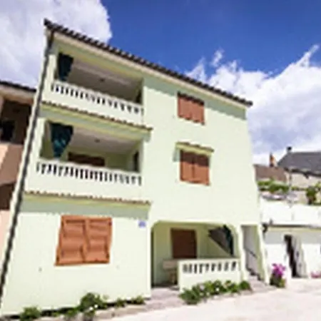 Guesthouse Lopar לופאר