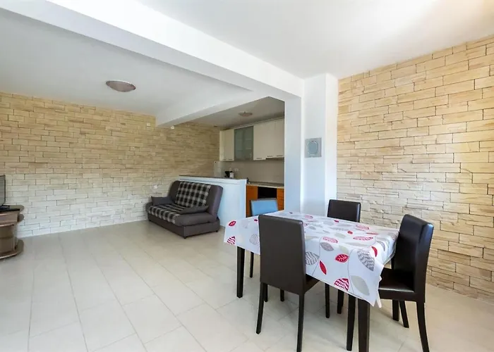 Lägenhet Guesthouse Lopar